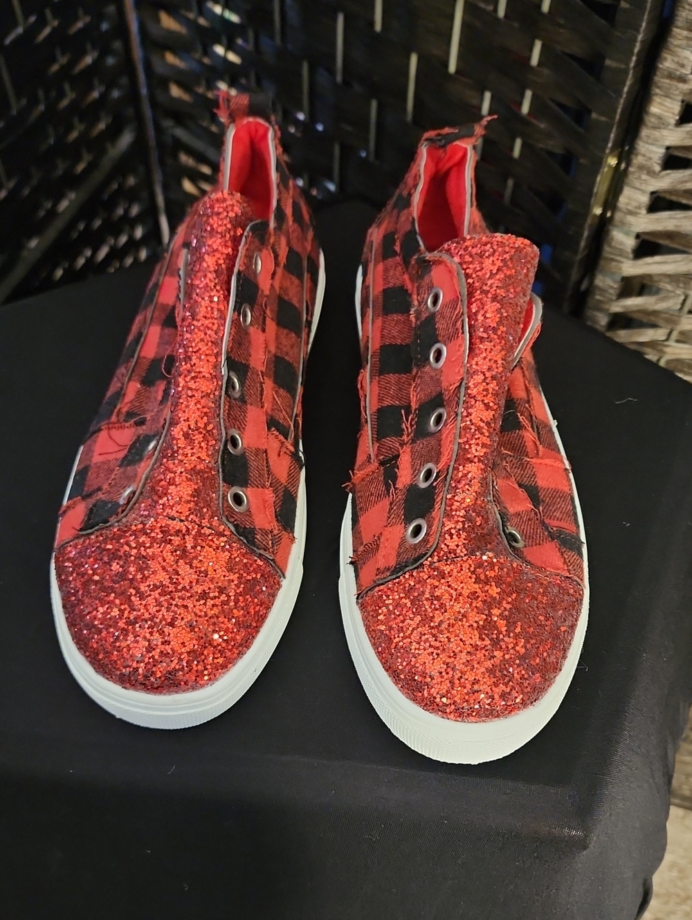 Red Glitter & Plaid Slip-On Sneakers.  (B1)